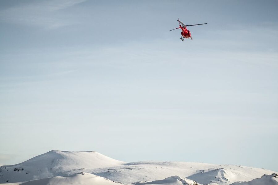1-Hour Helicopter Tour in Iceland: The Geothermal Tour - The 15-Minute Landing: Photos, Steam, and Standing in the Real Thing