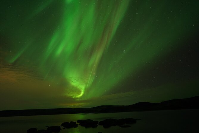 #1 Northern Lights Tour In Iceland from Reykjavik with PRO photos - What You Do During the Waiting Period