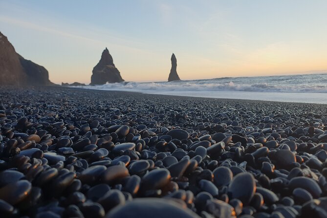 2-Day South Coast w/Glacier Hike & Jokulsarlon - Small Group Tour - Day 2: Vík views to Fjadrargljúfur canyon, then the iceberg show at Jökulsárlón
