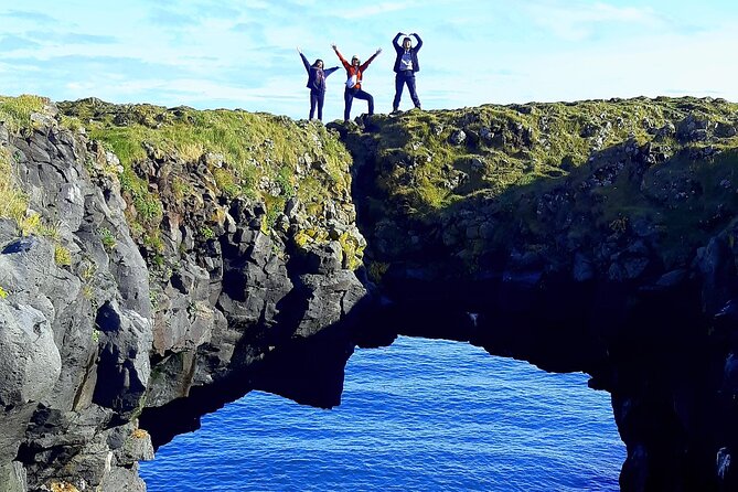 2-Day West | Lava Cave, Snæfellsnes & Silver Circle - Small Group - Day 1 on Snæfellsnes: From Seals to Kirkjufell’s Perfect Triangle