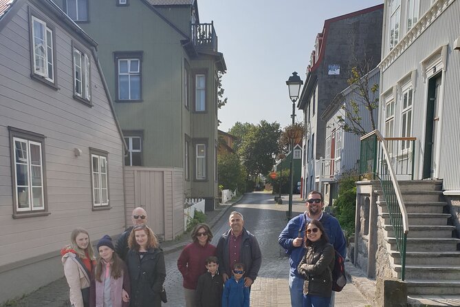 2-Hour Reykjavik Private Walking Tour - City Hall, Lake Tjörnin statues, and the hot dog history stop