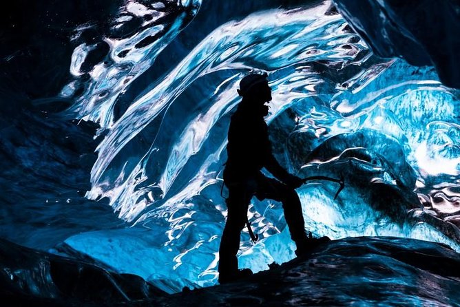 3-Day Golden Circle, South Coast & Ice Cave - Small Group Tour - What’s included (and what you’ll pay for)