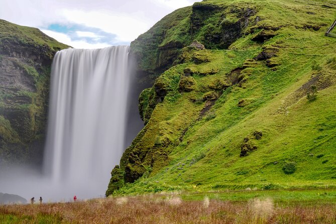 3 Day Summer Tour to Golden Circle South Coast with Glacier Hike - Who This Tour Suits Best