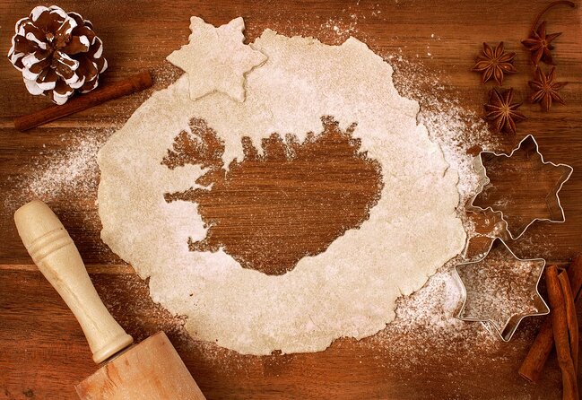 3-Hour Shared Christmas Food Tour with Guide in Reykjavik - Laugavegur’s Little Christmas Shop: Gift + Letter to Santa