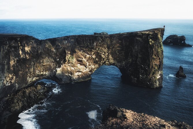 4 Days Self -Drive Tour with Pick Up - Golden Circle Camper Break-4x4 Campervan - Day 1 on the Reykjanes Peninsula: bridge, hot springs, and lakes
