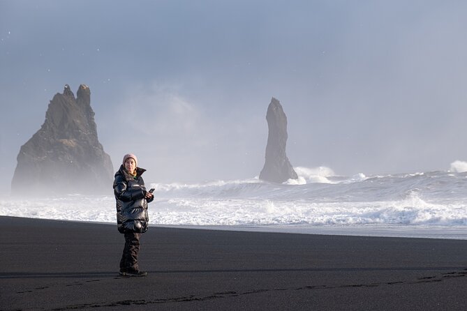 6-day Ultimate Iceland Tour: Photography and Northern Lights - Day 4: waterfall heavy, with Vik overnight and a glacier stop to reset
