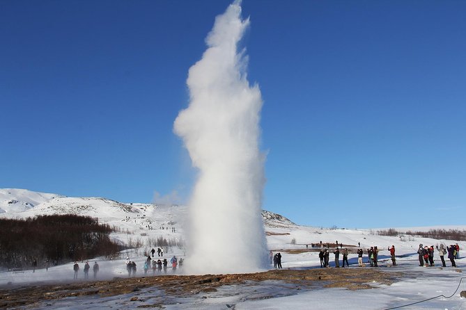 8-Day Small Group Tour Around Iceland from Reykjavik - Day 5: Námafjall geothermal drama, Dimmuborgir lava forms, and Godafoss to Akureyri