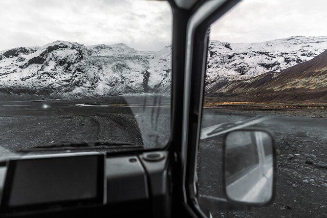 Beautiful Þórsmörk, The Valley of Thor Private - Volcano Eyjafjallajökull area: seeing how 2010 still shaped the ground
