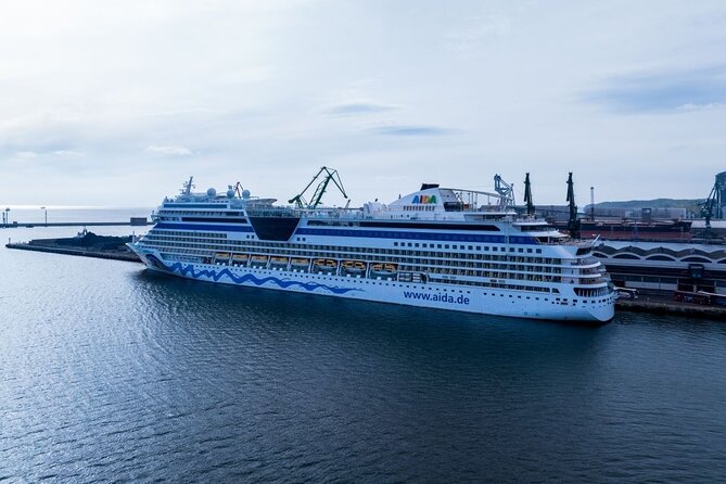 Cruise Port Transfer : Reykjavik to Cruise Port - Private Group Means No Waiting Around