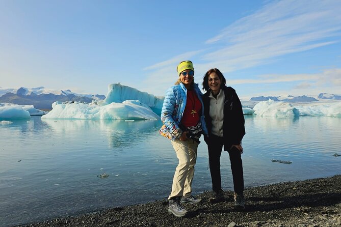 Diamond Beach & Jökulsárlón Floating Glacier Guided Day Tour - Stjórnarfoss: a quieter break in the south-coast pace