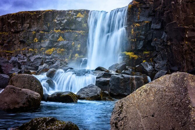 Exclusive Golden Circle & Blue Lagoon Private Day Tour - Geysir Geothermal Area: Strokkur Timing and the Fun of Waiting