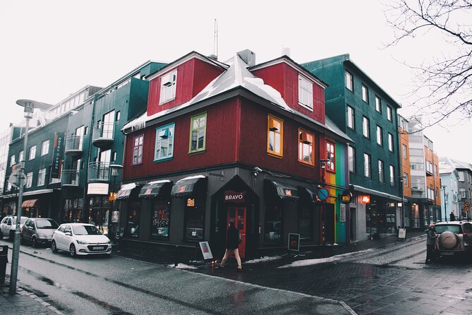 Explore Reykjavik in 60 minutes with a Local - Hallgrimskirkja: getting the skyline moment without wasting the day