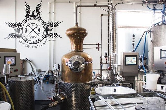 Flóki Whisky Distillery Tour & Tasting in Reykjavík - Should you book the Flóki Whisky Distillery Tour & Tasting?