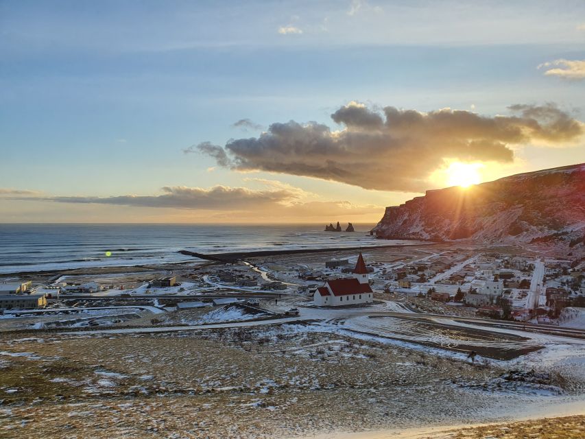 From Reykjavik 2-Day South Coast Tour with Blue Ice Cave - Day 1: Seljalandsfoss and Gljúfrabúi under the Eyjafjallajökull area