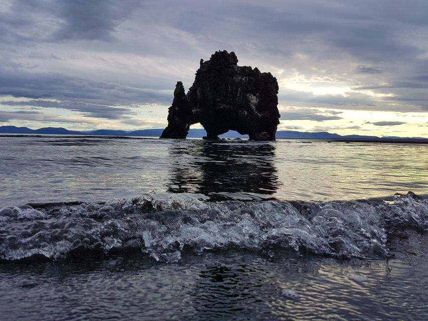 From Reykjavík: 4, 5, 6 or 7-Day Small-Group Ring Road Tour - Optional Day 5: Borgarfjörður waterfalls, Icelandic horses, Viðgelmir lava cave, Deildartunguhver