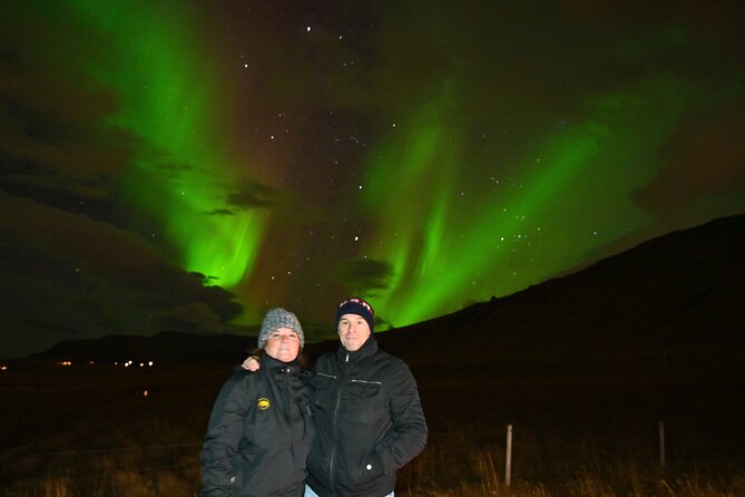 From Reykjavik 4x4 Minibus Northern Lights with Photo and Cocoa - Timing and pacing: what a 4-hour aurora night feels like