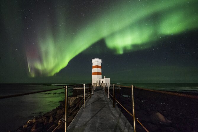 From Reykjavik 4x4 Minibus Northern Lights with Photo and Cocoa - FAQ