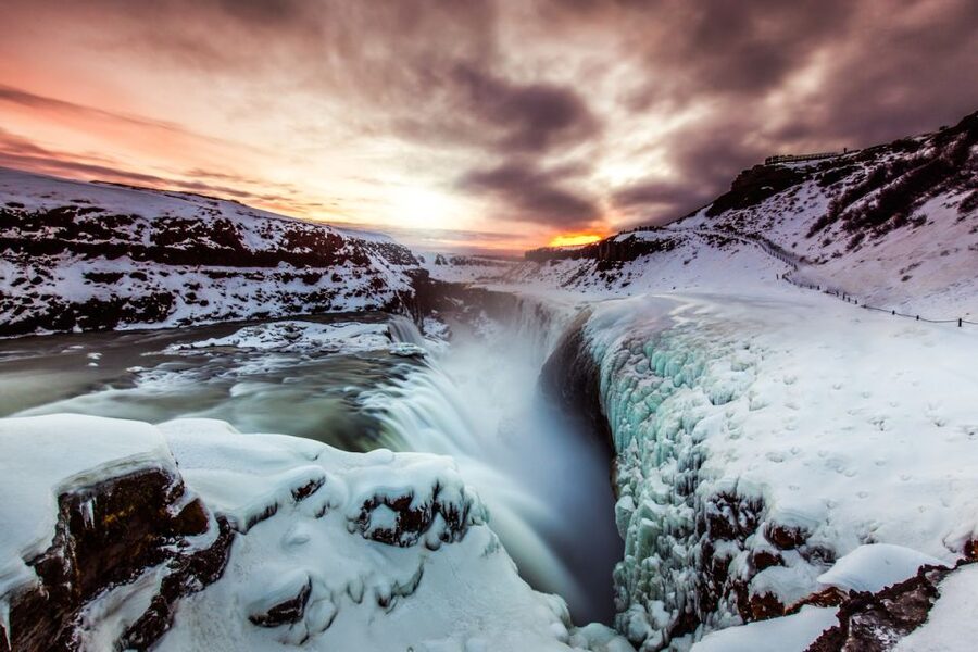 From Reykjavik: Best of Golden Circle Afternoon Tour - Kerið Crater: a quick volcanic pause with a crater-lake payoff