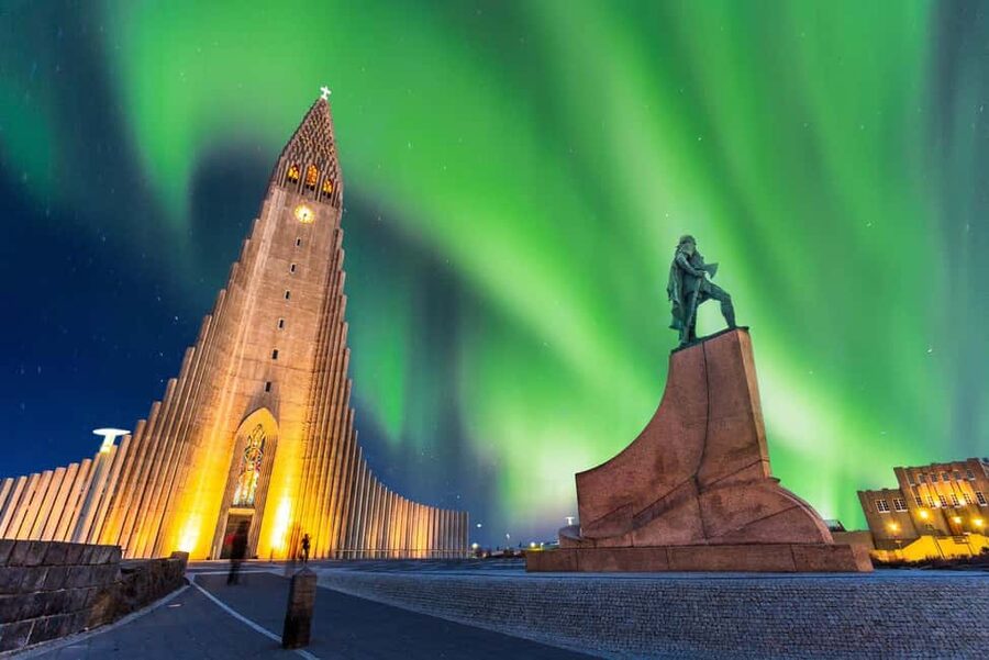 From Reykjavík: Best of Iceland 6-Day Stopover Tour - Northern Lights in the season window: chasing the sky without chasing certainty