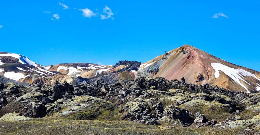 From Reykjavik: Day Tour to Landmannalaugar in a 4X4 - Hekla to Landmannalaugar: the 4x4 day-trip rhythm