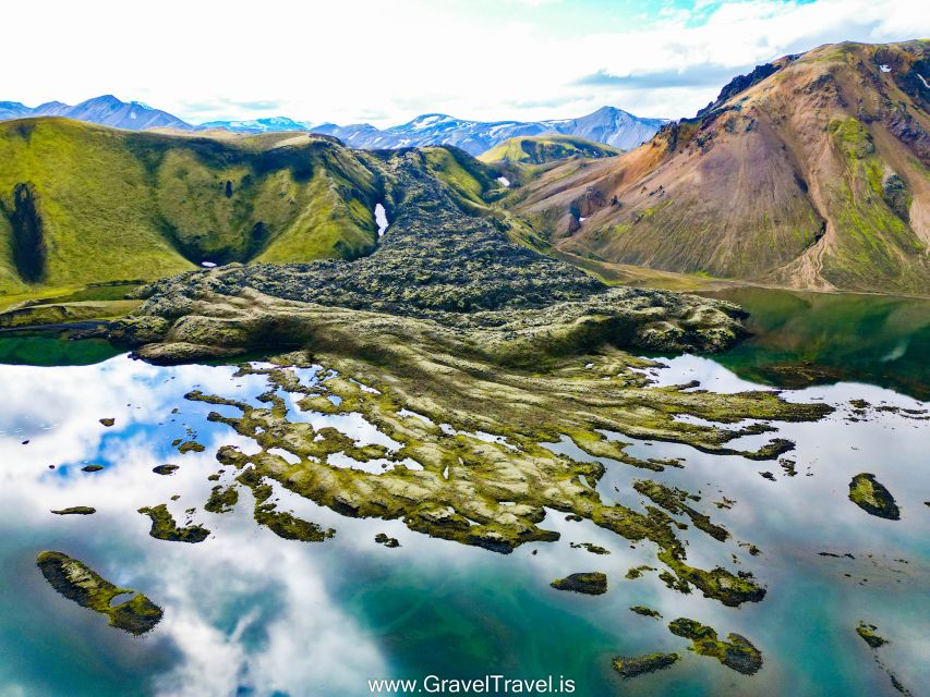 From Reykjavik: Day Tour to Landmannalaugar in a 4X4 - The early stops: Hella break and Frostastadavatn lake views