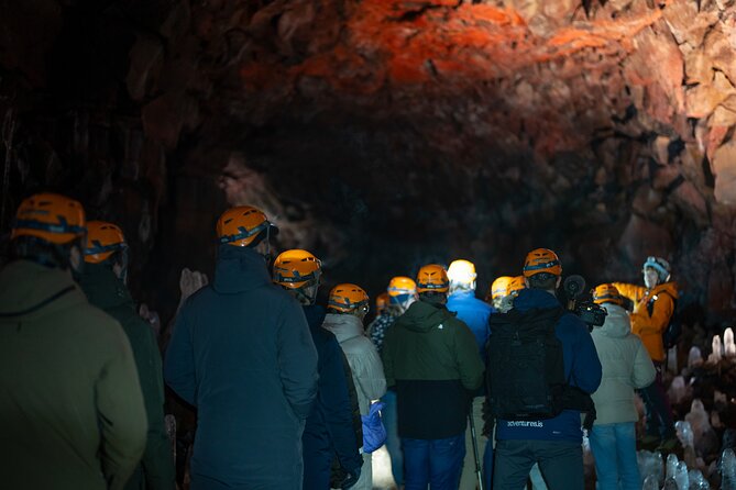 From Reykjavík: Evening Lava Tunnel Tour and Northern Lights Tour - Timing and flow: how the 5 hours actually plays out