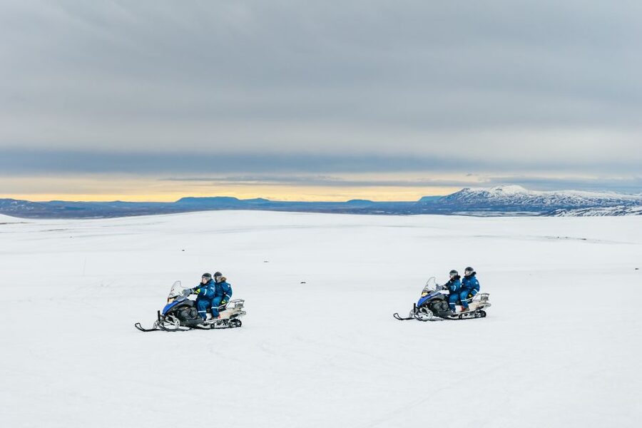 From Reykjavik: Golden Circle and Glacier Snowmobile Tour - Þingvellir National Park: the rift valley you can walk around