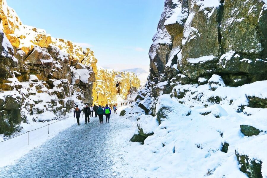 From Reykjavik: Golden Circle and Northern Lights Tour - Þingvellir: tectonic proof plus walkable time
