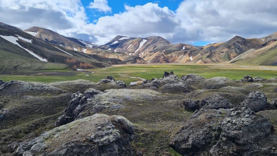 From Reykjavik: Highlands Jeep Tour & Landmannalaugar Hike - What to bring (and what to skip) so the day feels good