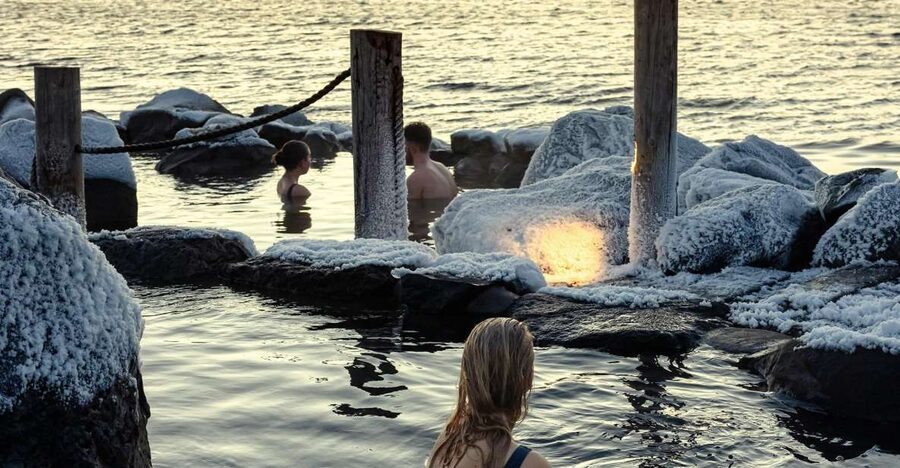 From Reykjavik: Hvammsvík Hot Spring with Transportation - Facilities that actually make soaking easy