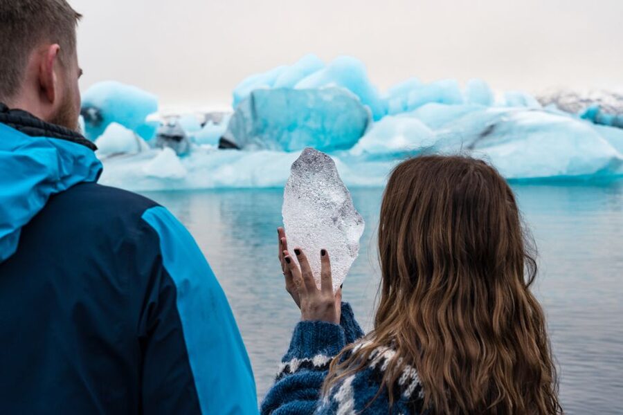 From Reykjavik: Jökulsárlón Glacier Lagoon and Diamond Beach - Vik stop: dinner, short walks, and a breather from the main attractions