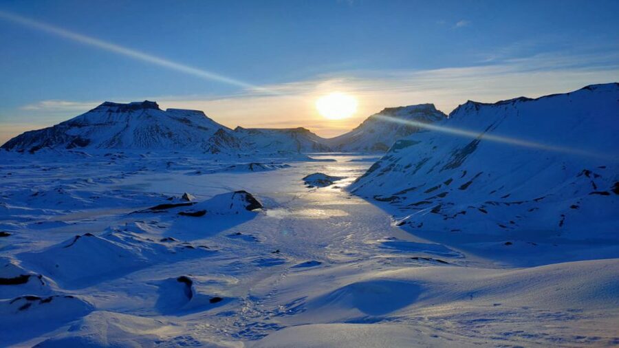 From Reykjavík: Katla Ice Cave and South Coast Tour - Seljalandsfoss: the walk behind the falls