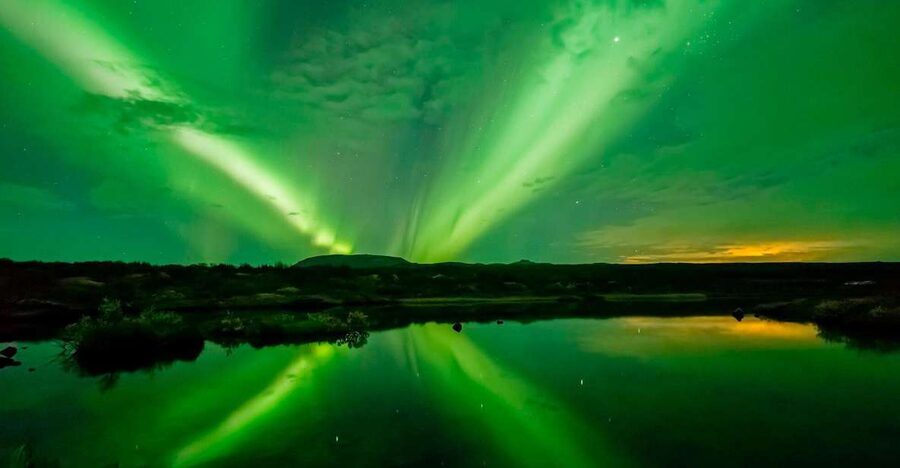 From Reykjavik: Northern Lights Boat Cruise - The Faxaflói portion: deck time, indoor warmth, and what “2 hours” feels like