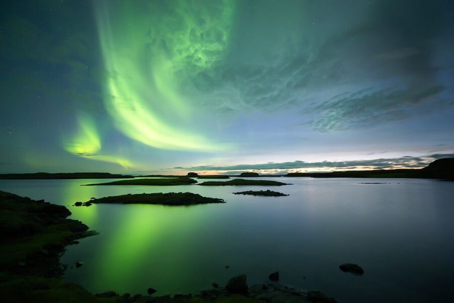 From Reykjavik: Northern Lights Tour - Capturing the aurora: camera tips you’ll actually use