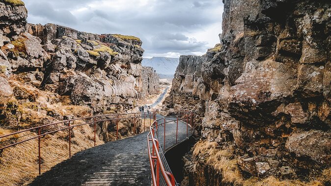 From Reykjavik: Private Golden Circle Iceland Day Tour - Friðheimar Tomato Farm: A Warm Break That Makes the Day Feel Balanced