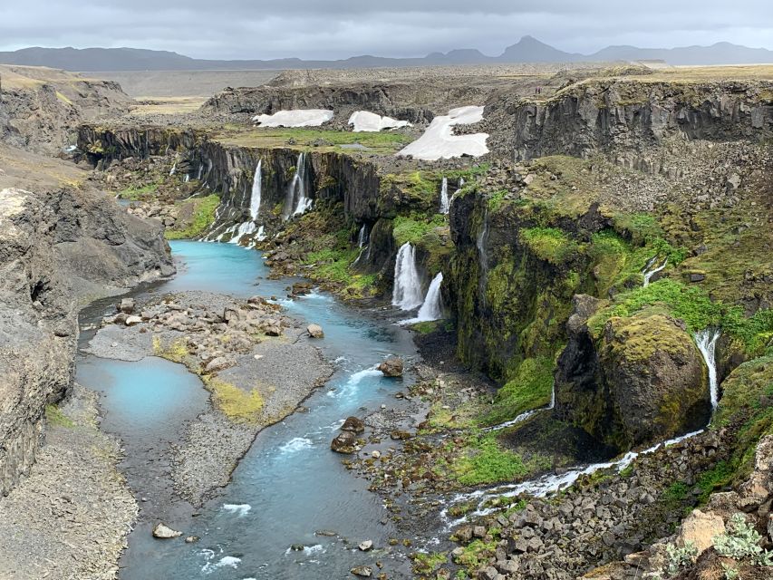 From Reykjavik: Private Landmannalaugar & Hekla Jeep Tour - From Reykjavik by Mountain Taxi: why this ride changes the day
