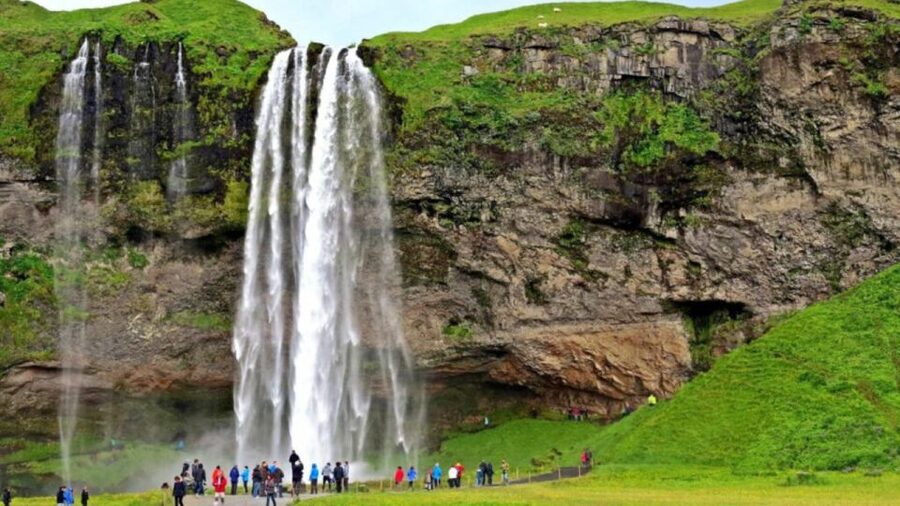 From Reykjavik: Private South Coast Tour in Iceland - Should you book the Private South Coast Tour?