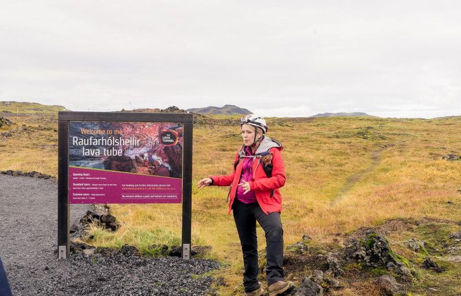 From Reykjavik: Raufarhólshellir Lava Tunnel Tour - Gear Up: The Reality of Crawling, Gloves, and Cold Rocks