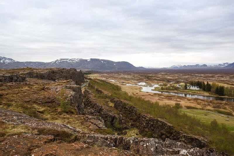 From Reykjavik: Small Group Golden Circle Day Trip - Kerið Crater: That Milky Blue-Green Lake in a Volcanic Bowl