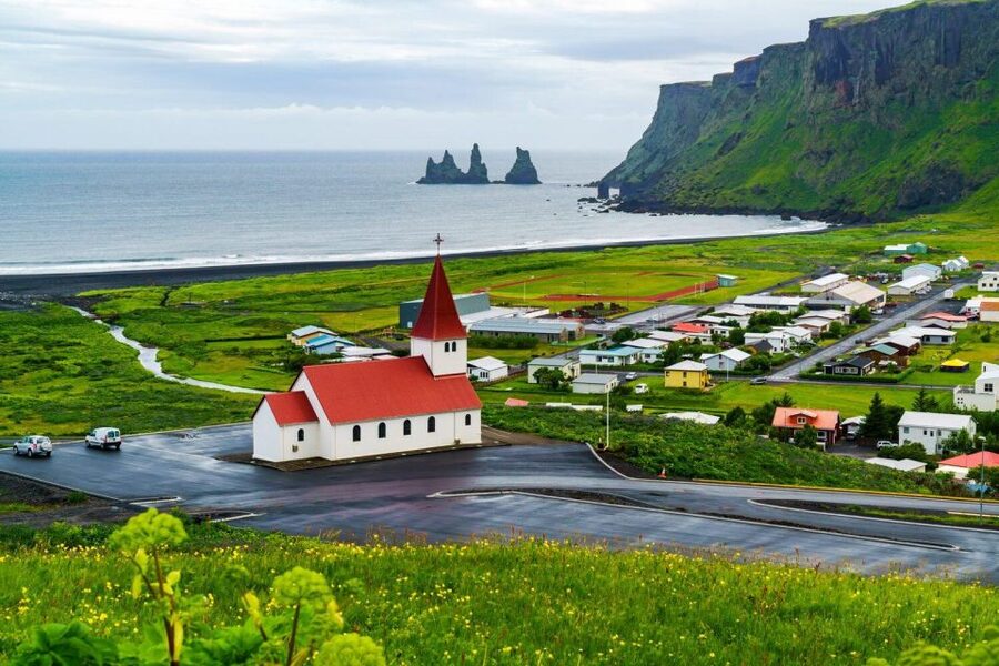 From Reykjavik: South Coast Tour & DC-3 Plane Wreck - The Guide Factor: Why Names Like Tom, Esabella, and Liza Pop Up