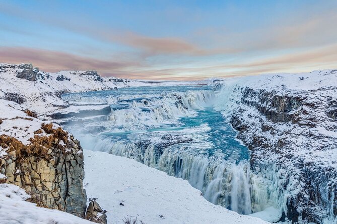 Full-Day Golden Circle Private Tour from Reykjavík - Kerið Crater: a different kind of Iceland stop with iron-rich color layers