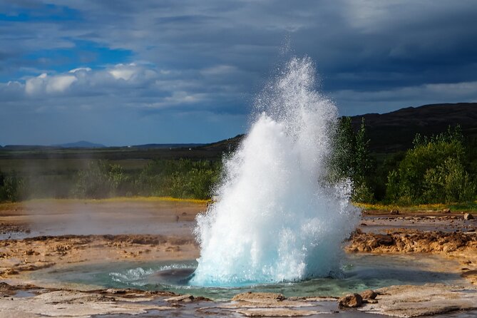Full-Day Golden Circle Private Tour from Reykjavík - Stop 1 at Þingvellir: tectonic plates, national park walking time, and built-in flexibility