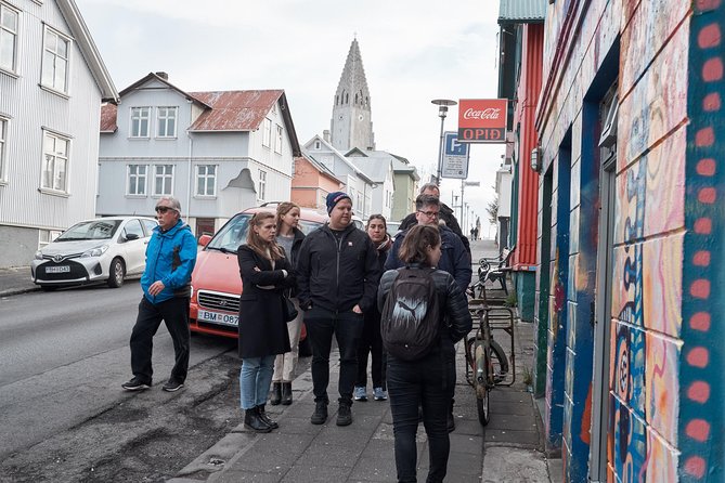 Funky History Walking Tour in Reykjavik - With local storyteller - Guide style: why Lalli keeps people engaged in bad weather