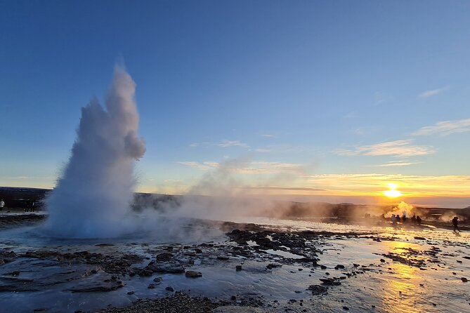 Geological Golden-Circle Tour / Small group adventure - A heated, small-group Golden Circle with real geology focus