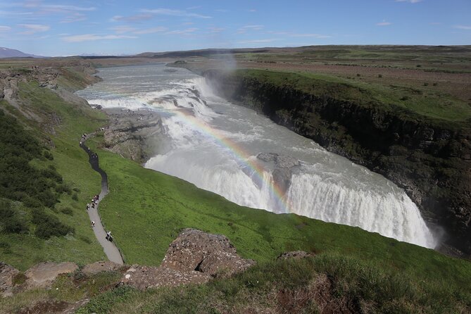 Geological Golden-Circle Tour / Small group adventure - Thingvellir National Park: continental plates + Öxarárfoss
