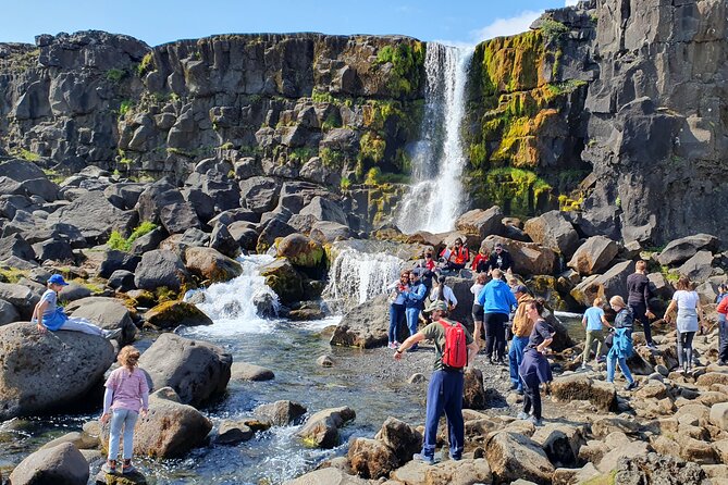 German-speaking Private Golden Circle Tour - Kerið Crater: A Volcanic Hole With Clear Visual Impact