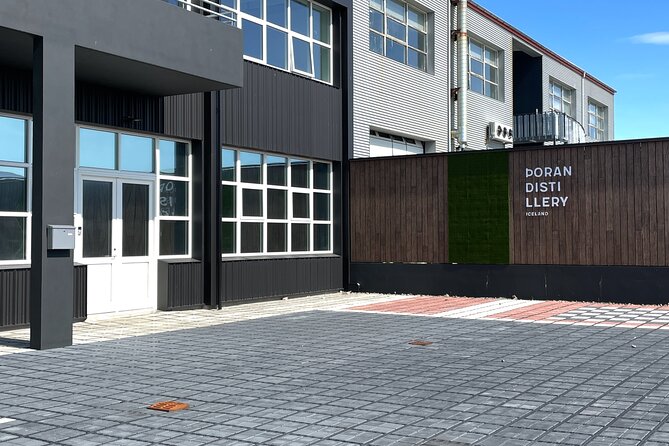 Gin Distillery tour and tasting with Master Distiller - Why the $39.99 price feels fair in Reykjavík