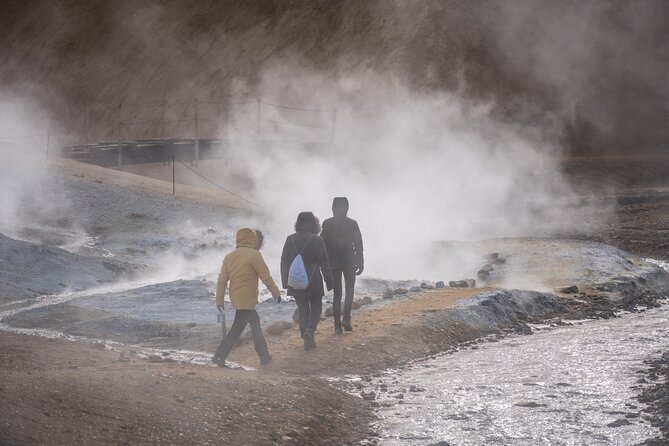 Golden Circle and Kerlingarfjöll Private Tour - Gullfoss Waterfall: A Short Stop That Still Packs Mist and Scale