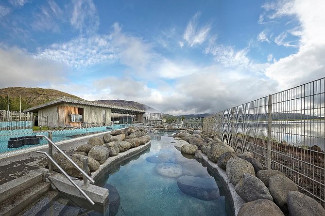 Golden Circle and Laugarvatn Fontana Geothermal Tour from Reykjavik - Thingvellir National Park: Rift Views and Iceland’s First Parliament
