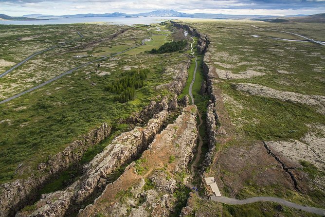 Golden Circle Classic in Small group - Also for cruises - Getting Back to Reykjavík: Why the Return Time Matters